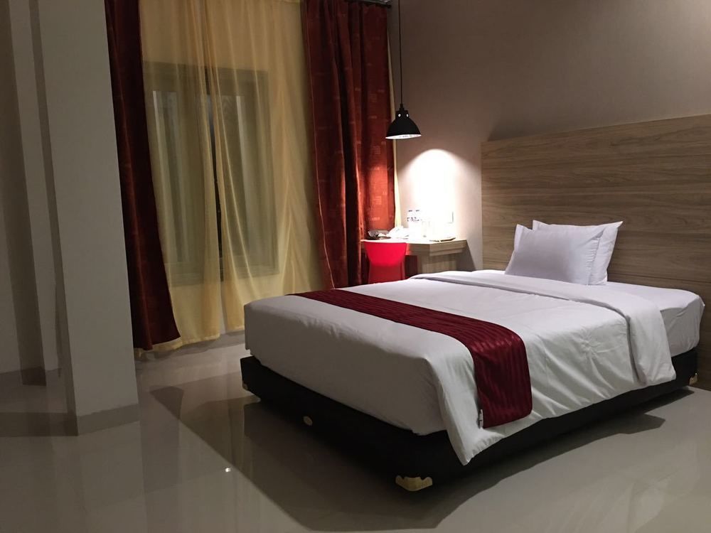 Cherry Homes Express Hotel Bandung Buitenkant foto